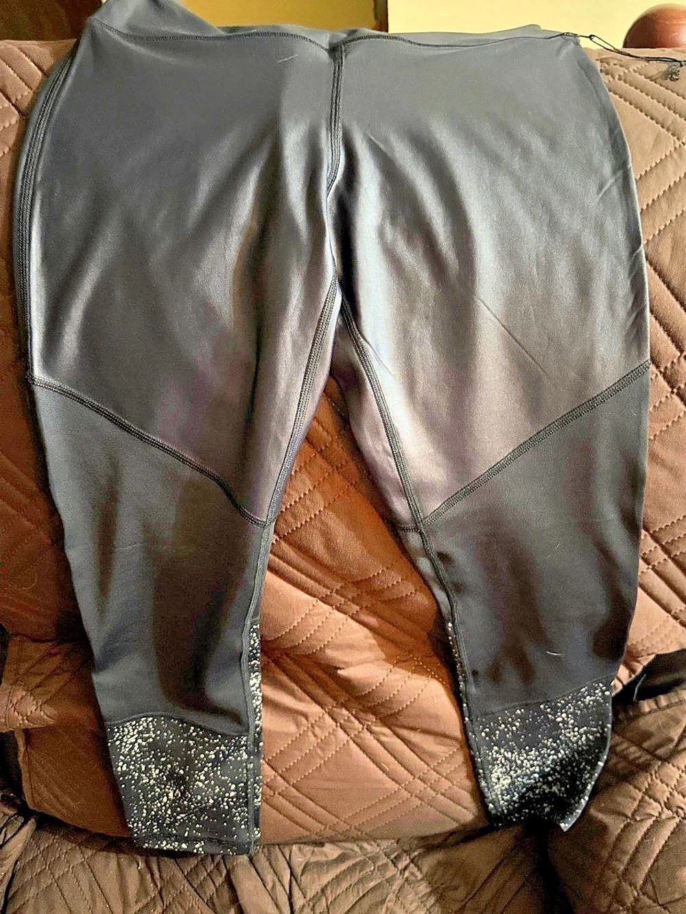 Zyia Active Speckled Athletic Leggings in Black & White Size Medium